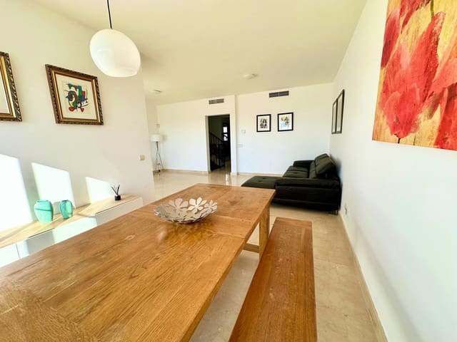 3 chambre Maison de Ville à vendre à Benahavís avec piscine garage - 649 900 € (Ref: 9690375)