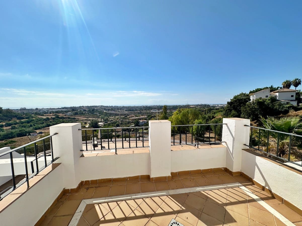 3 chambre Maison de Ville à vendre à Benahavis avec piscine garage - 649 900 € (Ref: 9690375)