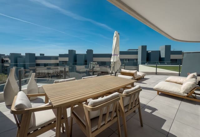 3 sypialnia Apartament na sprzedaż w Selwo, Estepona z basenem garażem - 569 000 € (Ref: 9694134)