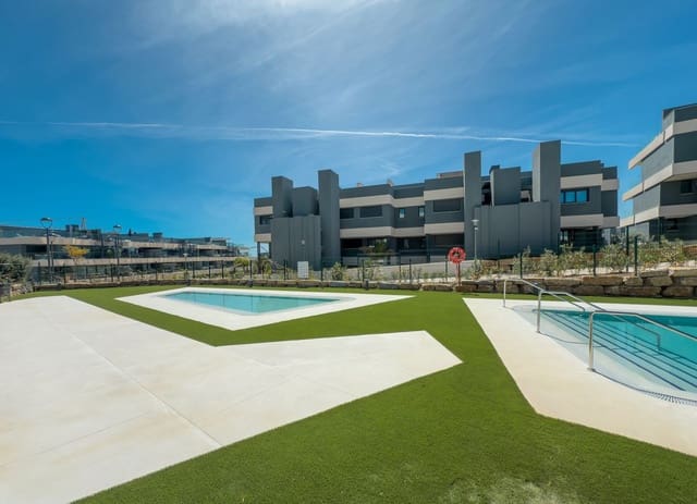 3 sypialnia Apartament na sprzedaż w Selwo, Estepona z basenem garażem - 569 000 € (Ref: 9694134)