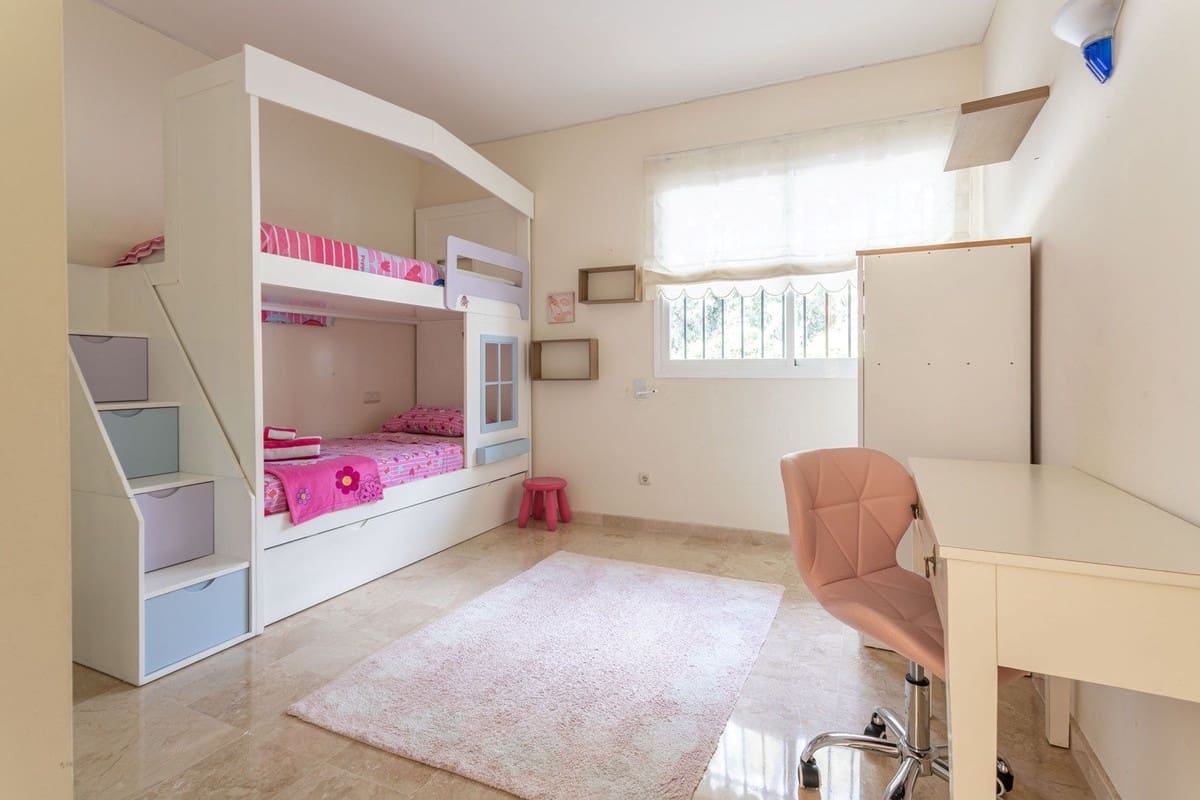 3 chambre Appartement à vendre à Benahavis avec piscine garage - 507 500 € (Ref: 9695157)