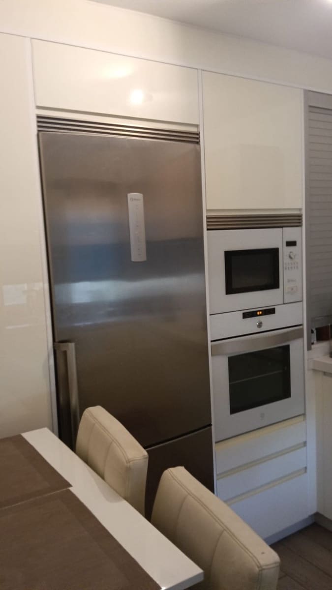 4 slaapkamer Villa te koop in Estepona met zwembad - € 690.000 (Ref: 9709229)