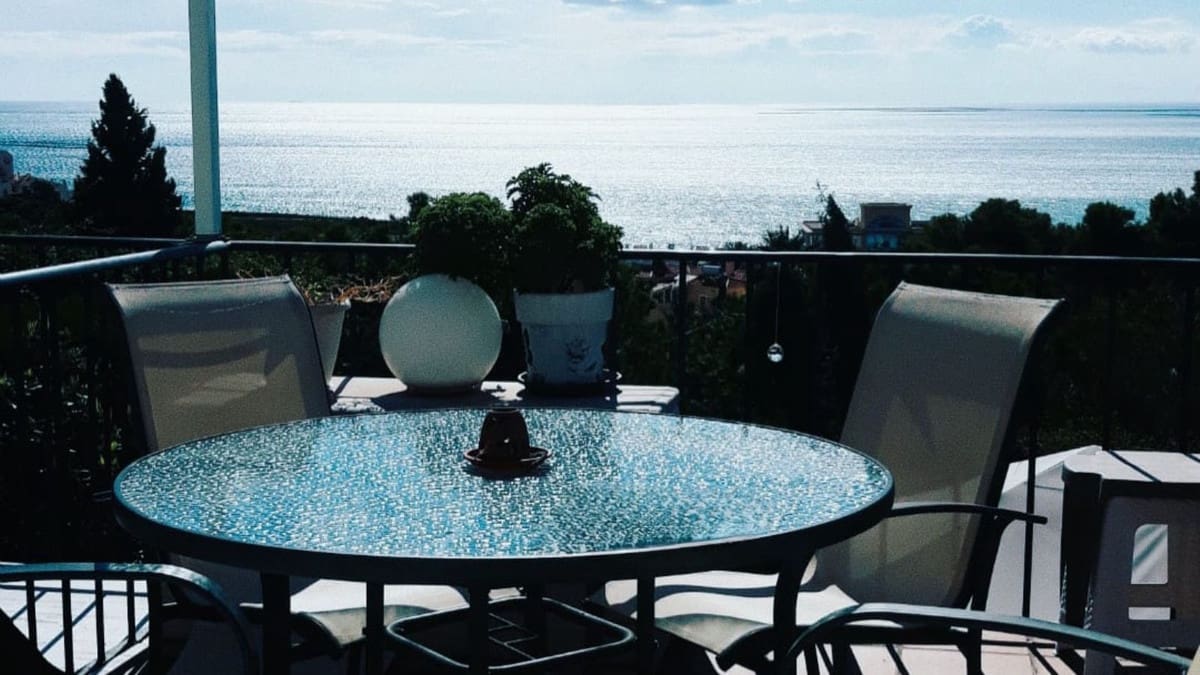 4 slaapkamer Villa te koop in Estepona met zwembad - € 690.000 (Ref: 9709229)