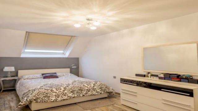 Chalet de 4 habitaciones en Seghers, Estepona en venta con piscina - 690.000 € (Ref: 9709229)