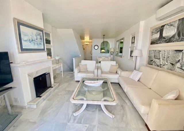 5 sypialnia Dom na sprzedaż w Estepona z basenem - 895 000 € (Ref: 9709230)