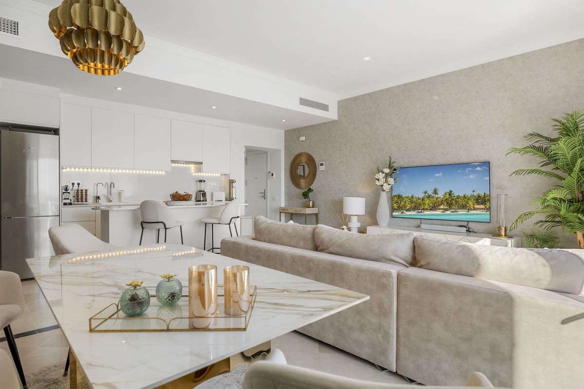 3 chambre Penthouse à vendre à Benahavis avec piscine garage - 695 000 € (Ref: 9709232)