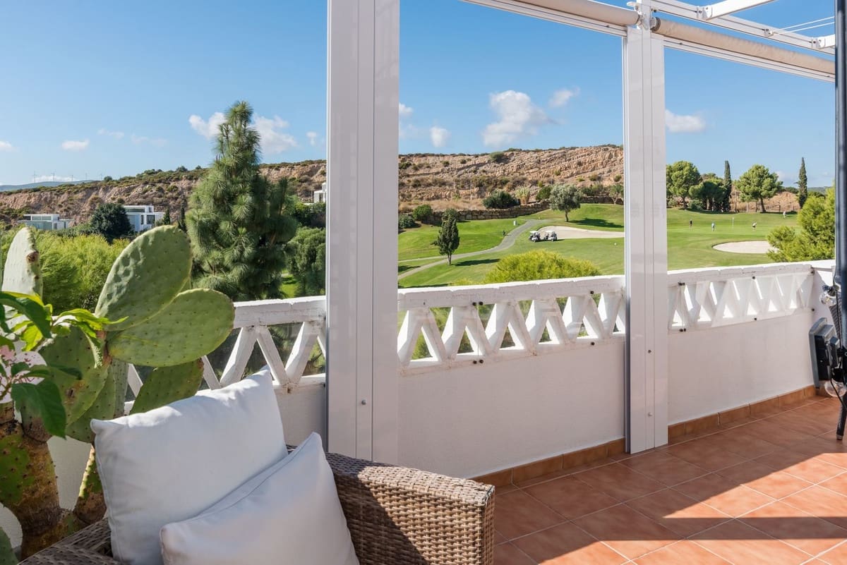 3 Zimmer Penthouse zu verkaufen in Bahia de Casares mit Pool Garage - 289.000 € (Ref: 9713196)