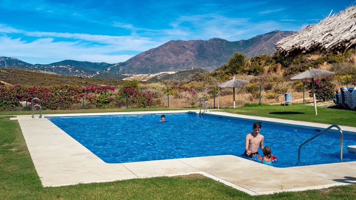 3 Zimmer Penthouse zu verkaufen in Bahia de Casares mit Pool Garage - 289.000 € (Ref: 9713196)