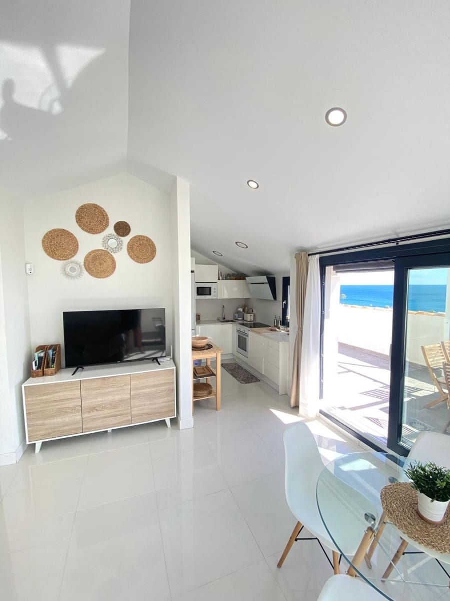 1 chambre Penthouse à vendre à Manilva avec piscine garage - 327 000 € (Ref: 9713377)