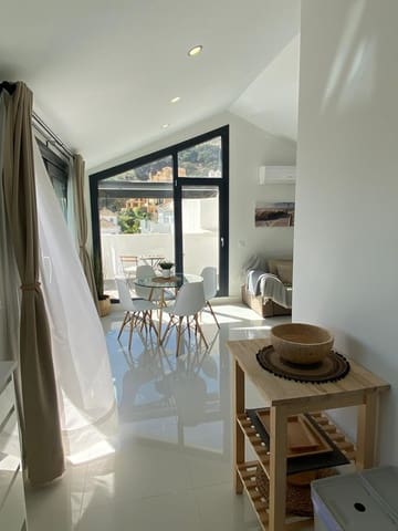 1 chambre Penthouse à vendre à Manilva avec piscine garage - 327 000 € (Ref: 9713377)