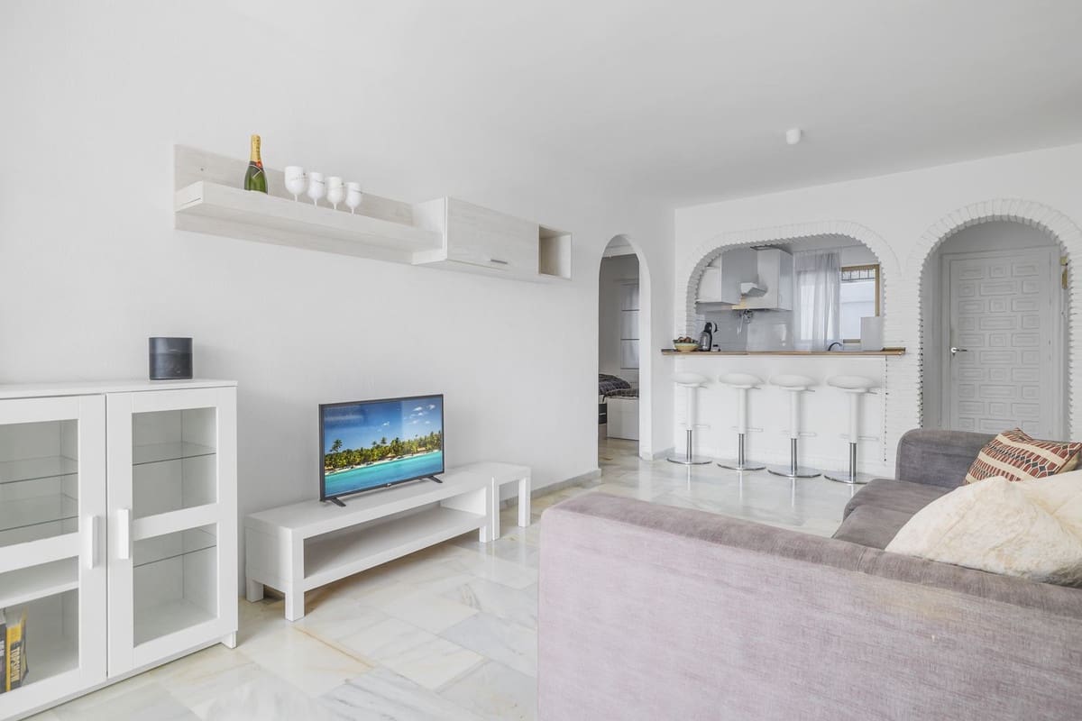 2 quarto Apartamento para venda em Riviera del Sol com piscina - 320 000 € (Ref: 9713378)