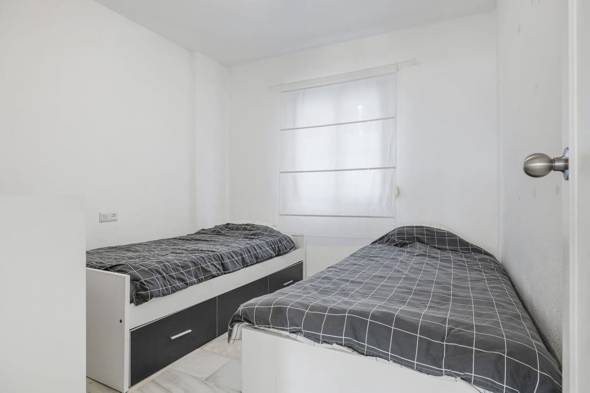 2 quarto Apartamento para venda em Riviera del Sol com piscina - 320 000 € (Ref: 9713378)