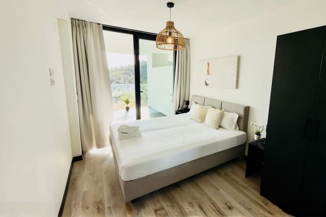 4 sypialnia Apartament na sprzedaż w Mijas Costa, Mijas z basenem garażem - 495 000 € (Ref: 9714142)