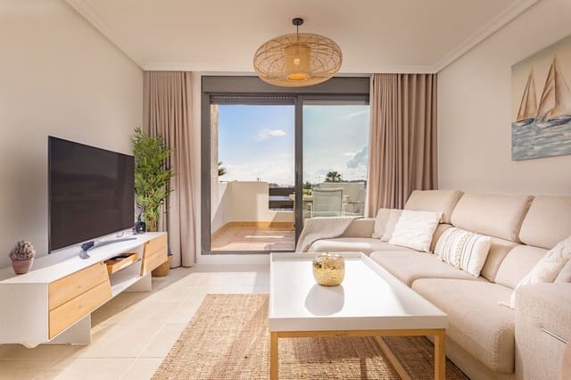 2 sovrum Takvåning till salu i Estepona med pool garage - 495 000 € (Ref: 9716709)