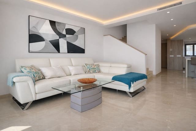 3 chambre Maison de Ville à vendre à La Cala de Mijas, Mijas avec piscine garage - 659 000 € (Ref: 9719180)