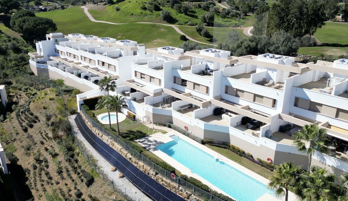 3 chambre Maison de Ville à vendre à La Cala de Mijas avec piscine garage - 659 000 € (Ref: 9719180)