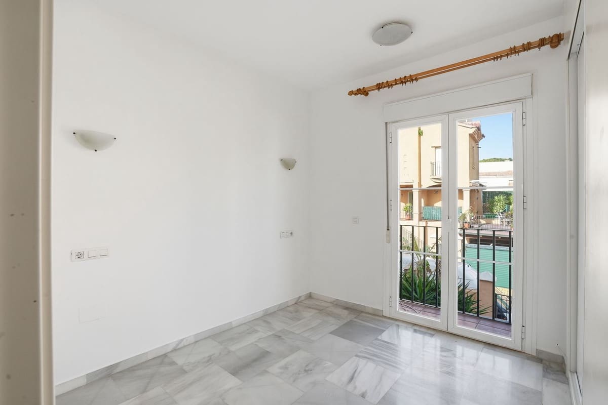 3 bedroom Townhouse for sale in Mijas Costa with pool garage - € 399,950 (Ref: 9719181)