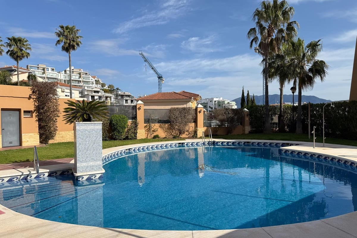 3 bedroom Townhouse for sale in Mijas Costa with pool garage - € 399,950 (Ref: 9719181)