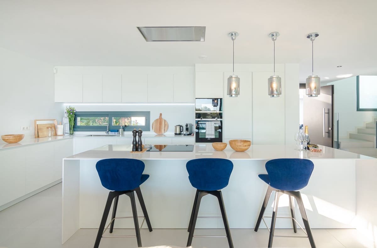 Chalet de 4 habitaciones en Calahonda en venta con piscina garaje - 2.100.000 € (Ref: 9719183)