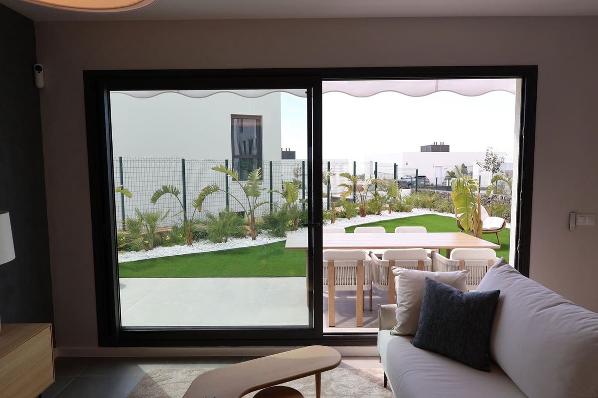 3 sypialnia Dom na sprzedaż w Riviera del Sol z basenem garażem - 830 000 € (Ref: 9719348)