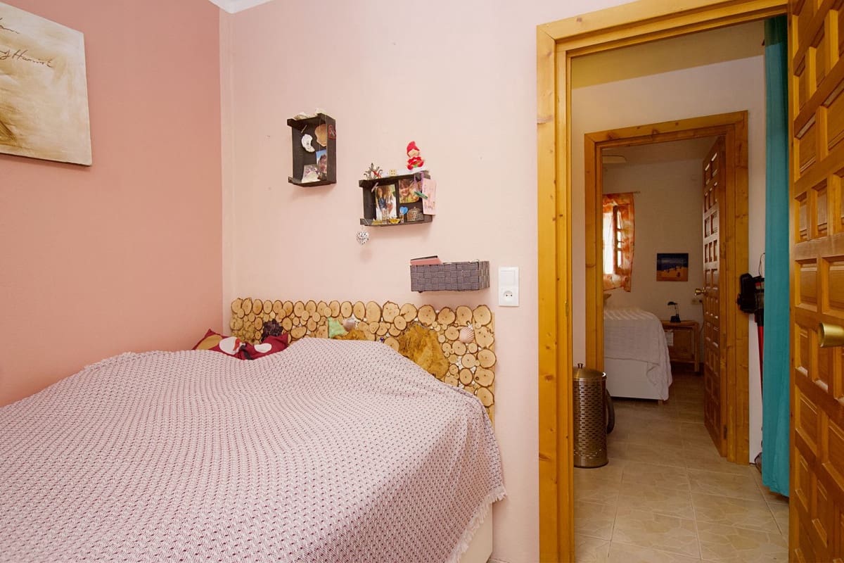 Casa de 5 habitaciones en Coín en venta con piscina garaje - 395.000 € (Ref: 9720361)