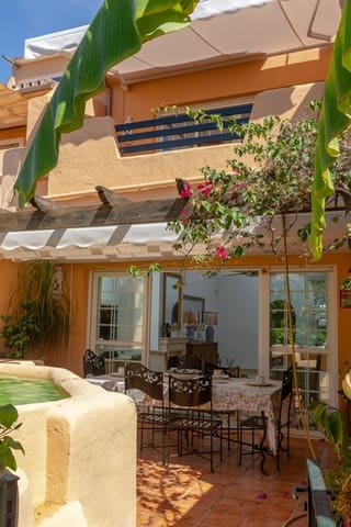 3 chambre Maison de Ville à vendre à Marbella avec garage - 1 165 000 € (Ref: 9720363)