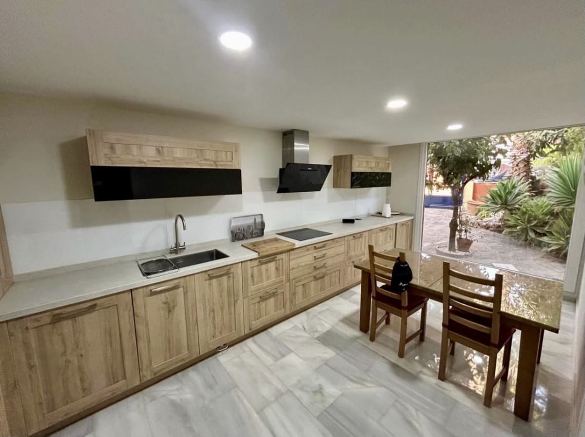 4 Zimmer Haus zu verkaufen in Atalaya-Isdabe mit Pool Garage - 699.000 € (Ref: 9720925)