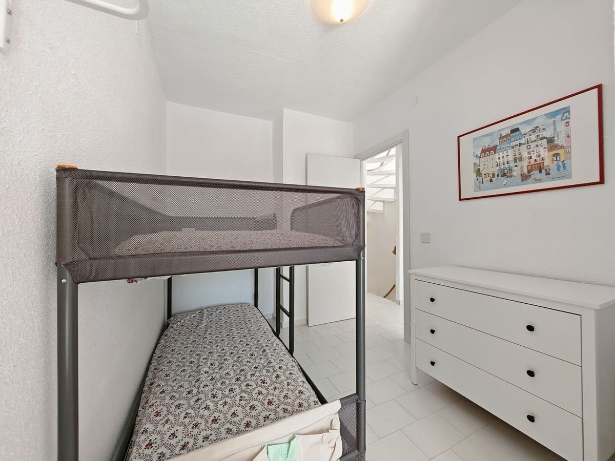 3 bedroom Townhouse for sale in Manilva with pool garage - € 395,000 (Ref: 9723586)