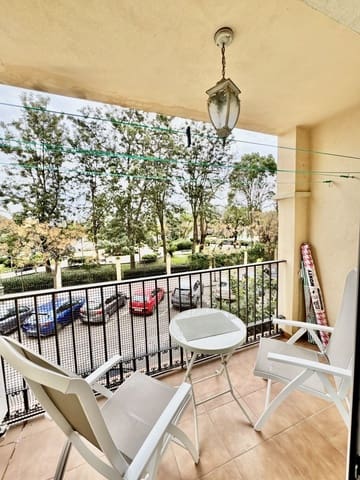 2 bedroom Apartment for sale in Estepona - € 355,000 (Ref: 9723588)