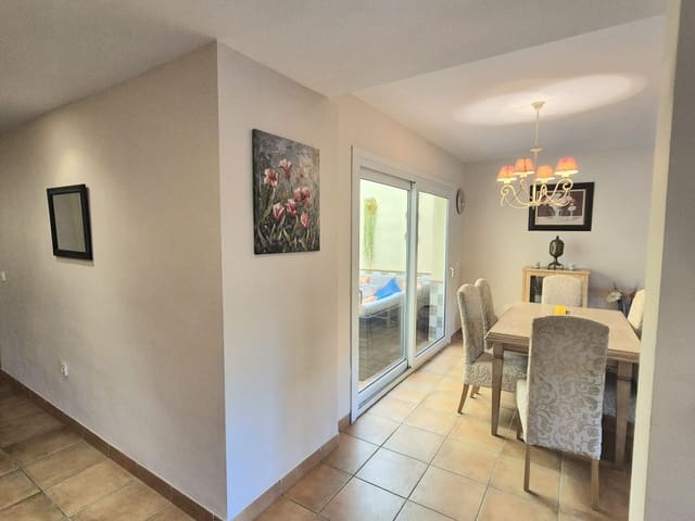 3 soverom Hus til salgs i Alhaurín Golf, Alhaurín el Grande med svømmebasseng garasje - € 360 000 (Ref: 9726191)