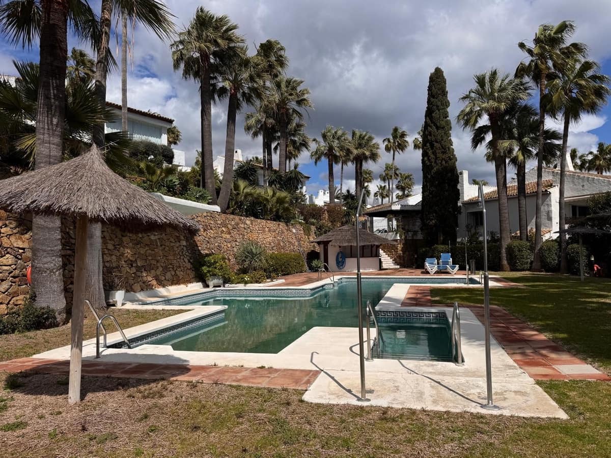 3 bedroom Townhouse for sale in Manilva with pool garage - € 570,000 (Ref: 9726193)