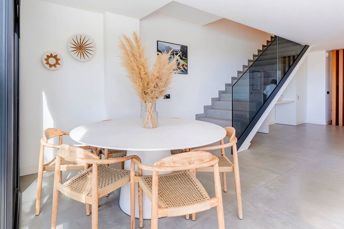 4 sypialnia Apartament na sprzedaż w Estepona z basenem garażem - 1 400 000 € (Ref: 9727442)