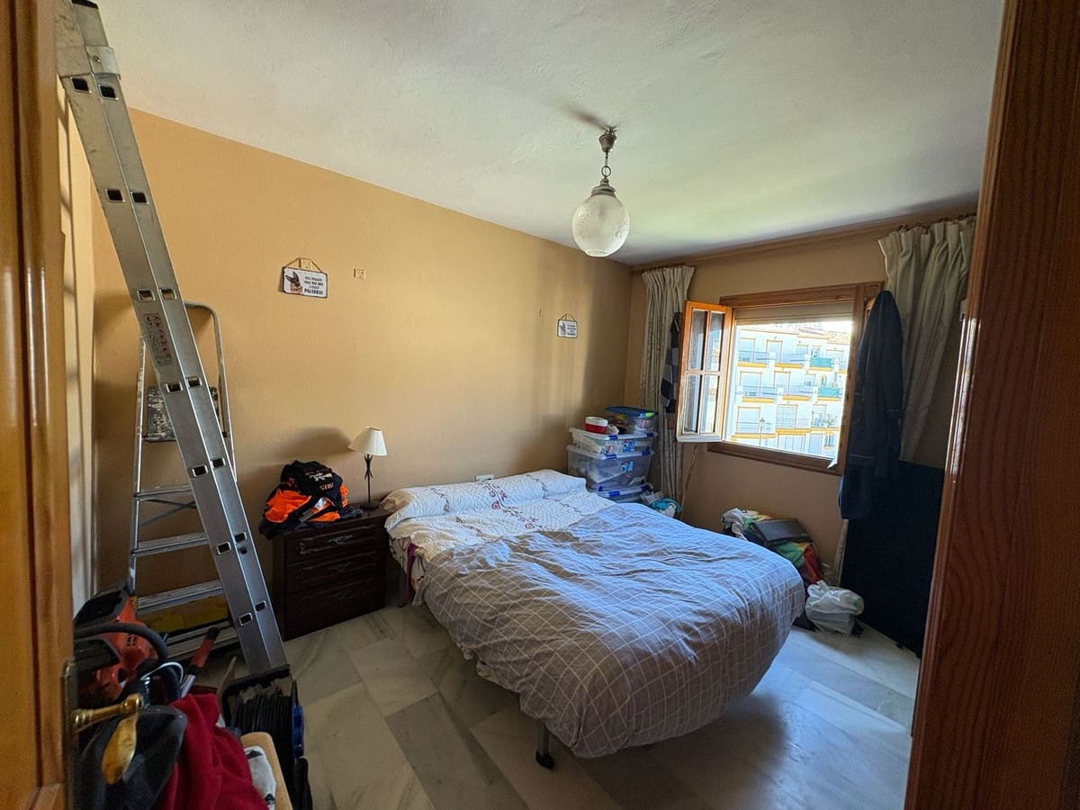 5 sypialnia Dom na sprzedaż w Estepona - 875 000 € (Ref: 9727445)