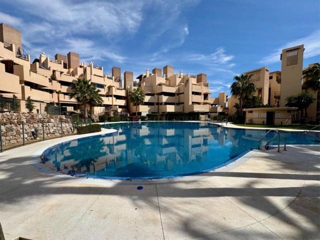 3 Zimmer Apartment zu verkaufen in New Golden Mile, Estepona mit Pool Garage - 735.000 € (Ref: 9727544)