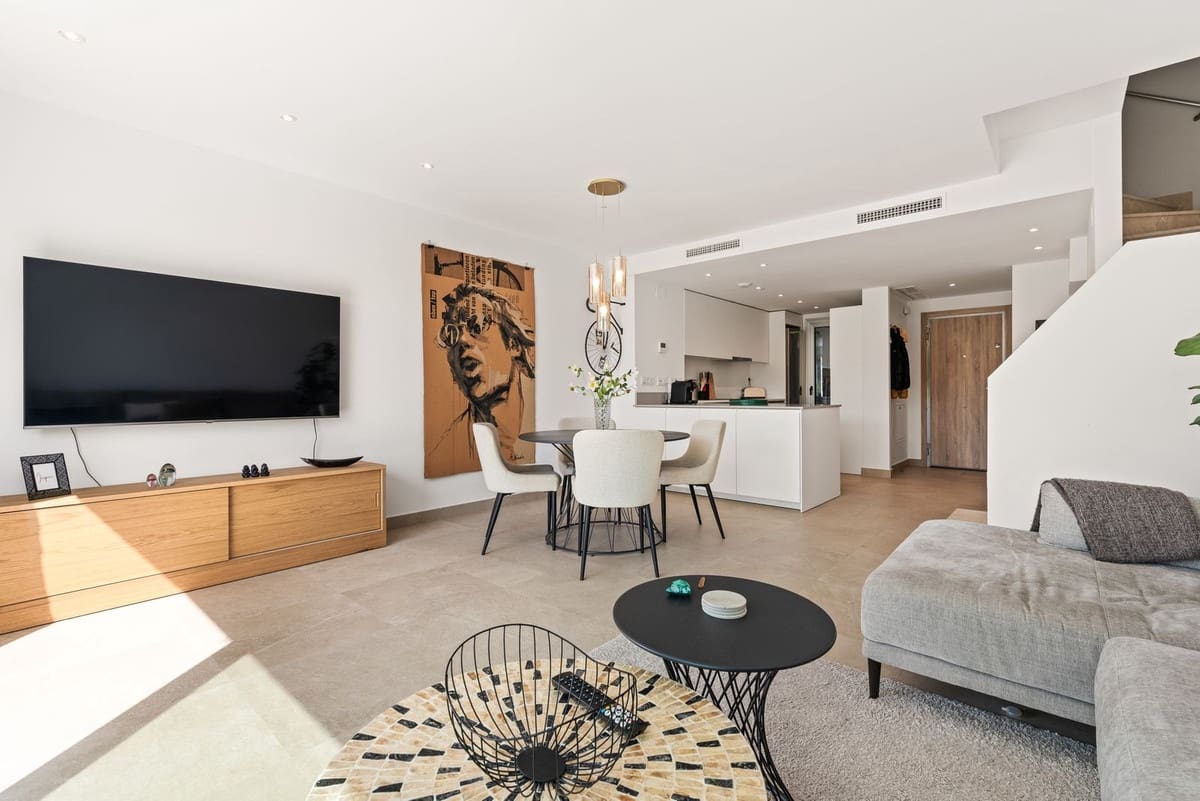 3 sypialnia Dom na sprzedaż w Estepona z basenem - 459 000 € (Ref: 9727648)