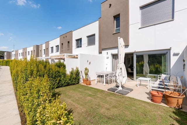 3 slaapkamer Huis te koop in Estepona Golf, Estepona met zwembad - € 459.000 (Ref: 9727648)