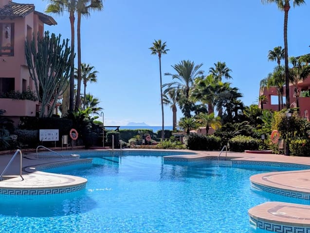 3 sovrum Takvåning till salu i Estepona med pool garage - 1 750 000 € (Ref: 9727650)