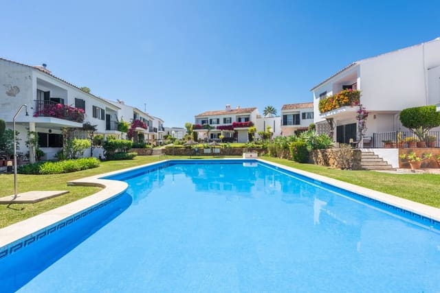 3 Zimmer Haus zu verkaufen in Atalaya-Isdabe, Estepona mit Pool Garage - 355.000 € (Ref: 9727668)