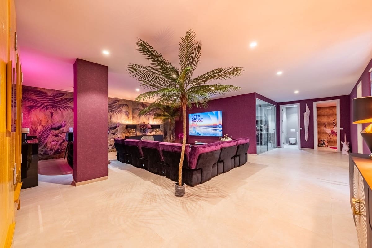 7 Zimmer Villa zu verkaufen in Mijas mit Pool Garage - 2.500.000 € (Ref: 9727669)