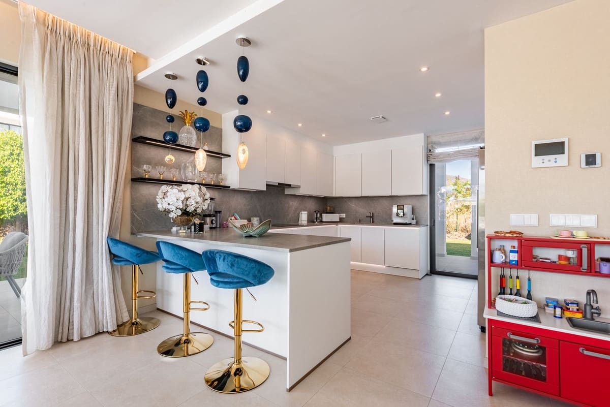 7 Zimmer Villa zu verkaufen in Mijas mit Pool Garage - 2.500.000 € (Ref: 9727669)