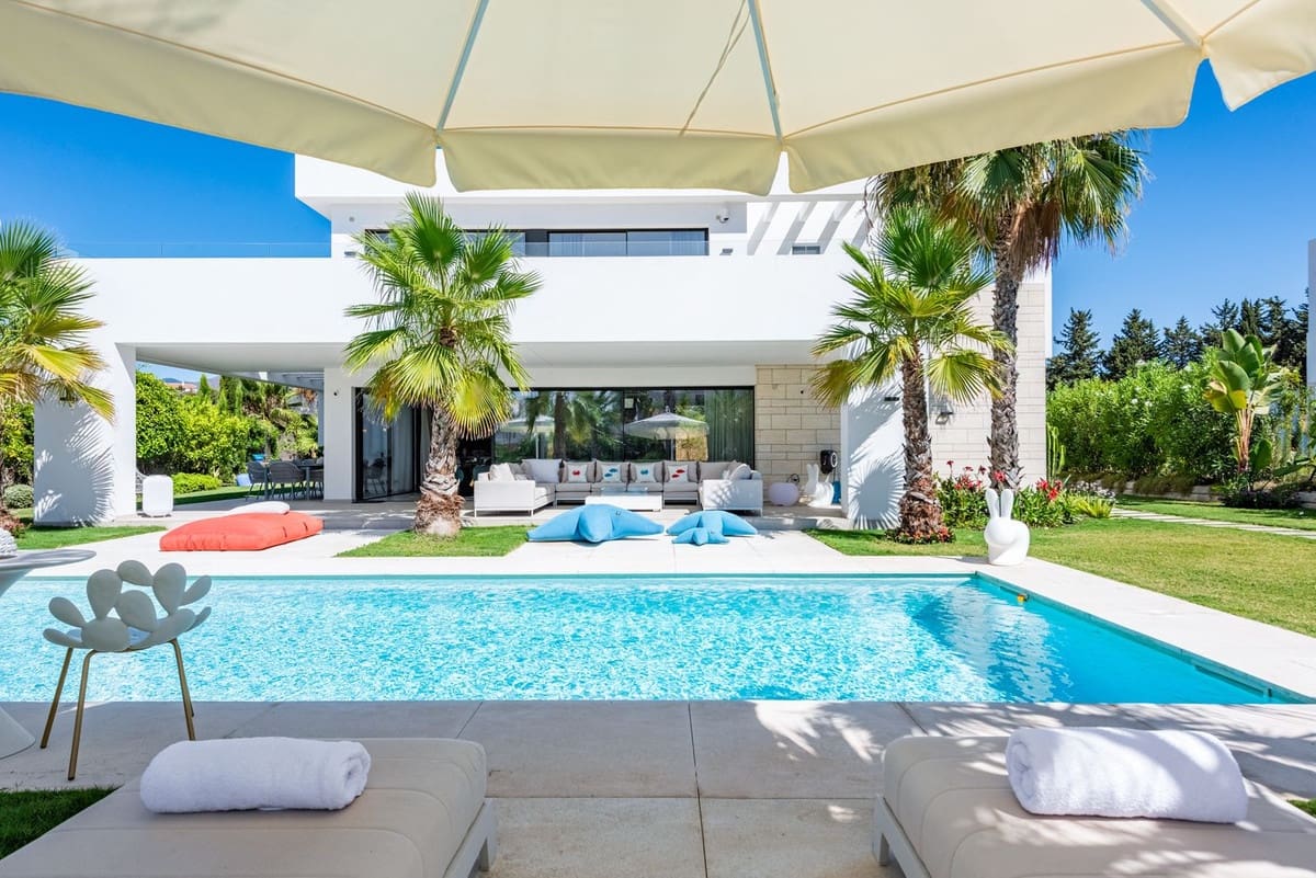 7 Zimmer Villa zu verkaufen in Mijas mit Pool Garage - 2.500.000 € (Ref: 9727669)