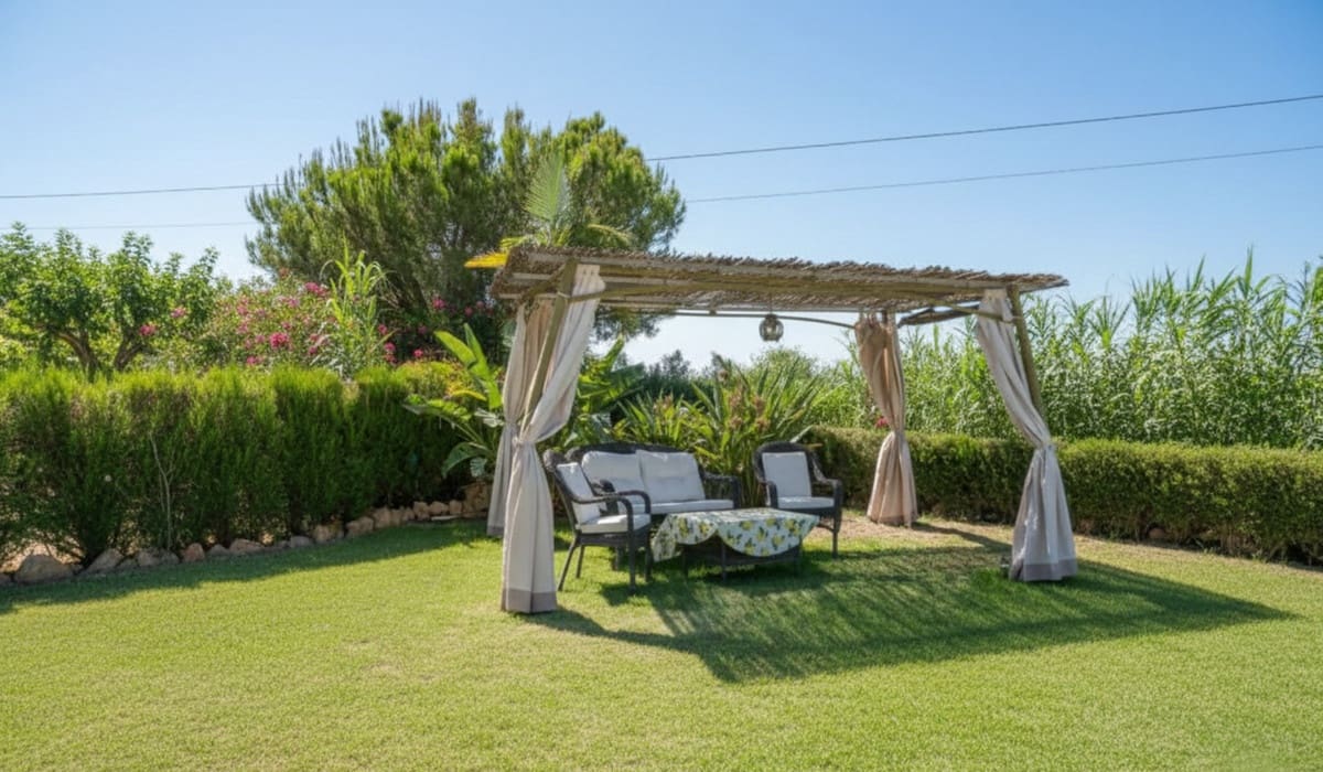 6 Zimmer Finca/Landgut zu verkaufen in Estepona mit Pool - 1.395.000 € (Ref: 9727671)