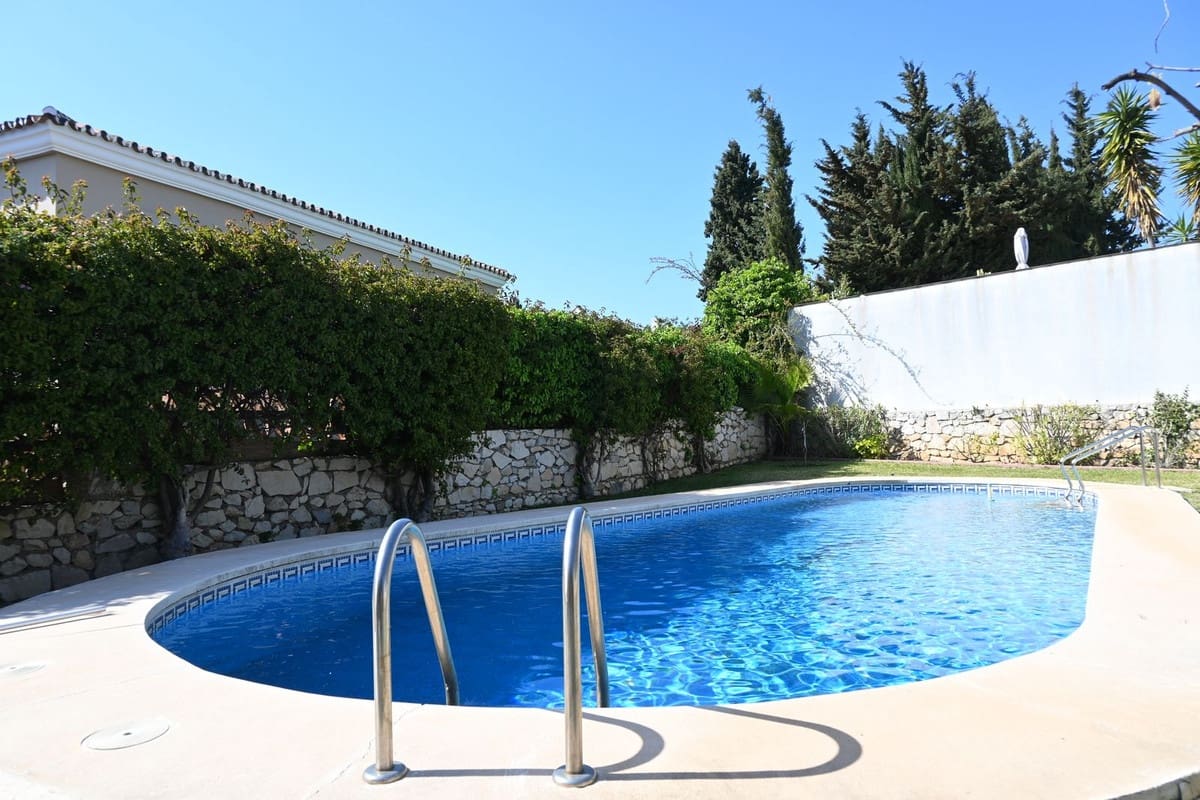 4 Zimmer Villa zu verkaufen in Mijas mit Pool Garage - 605.000 € (Ref: 9729538)