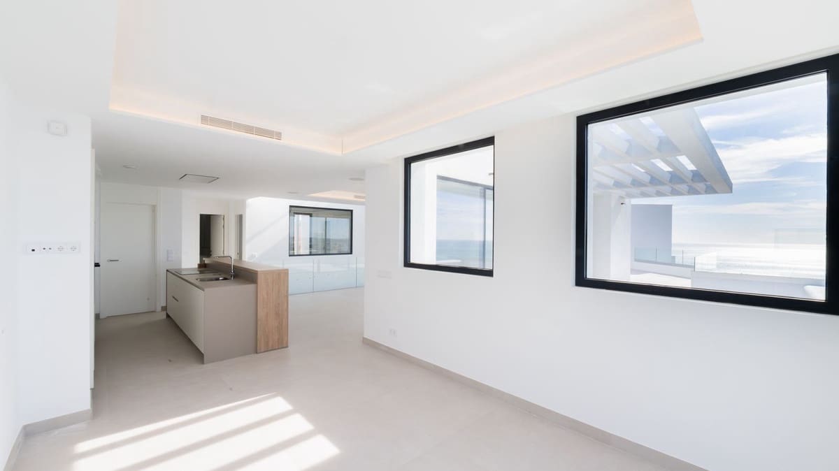 4 soveværelse Villa til salg i Benalmadena med swimmingpool garage - € 1.899.000 (Ref: 9729576)