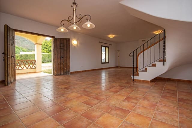 3 bedroom Villa for sale in La Cala de Mijas, Mijas with pool garage - € 895,000 (Ref: 9729580)