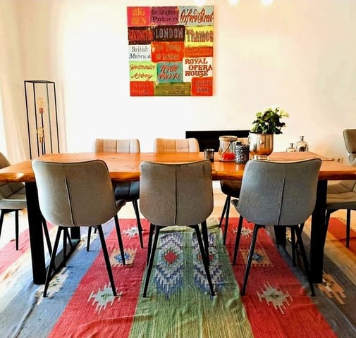 4 soverom Villa til salgs i La Duquesa / Puerto de la Duquesa, Manilva med svømmebasseng - € 775 000 (Ref: 9731377)