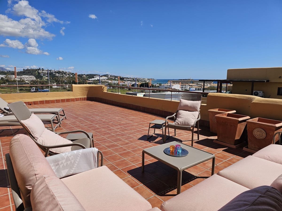 Ático de 2 habitaciones en La Cala de Mijas en venta con piscina garaje - 499.000 € (Ref: 9743988)