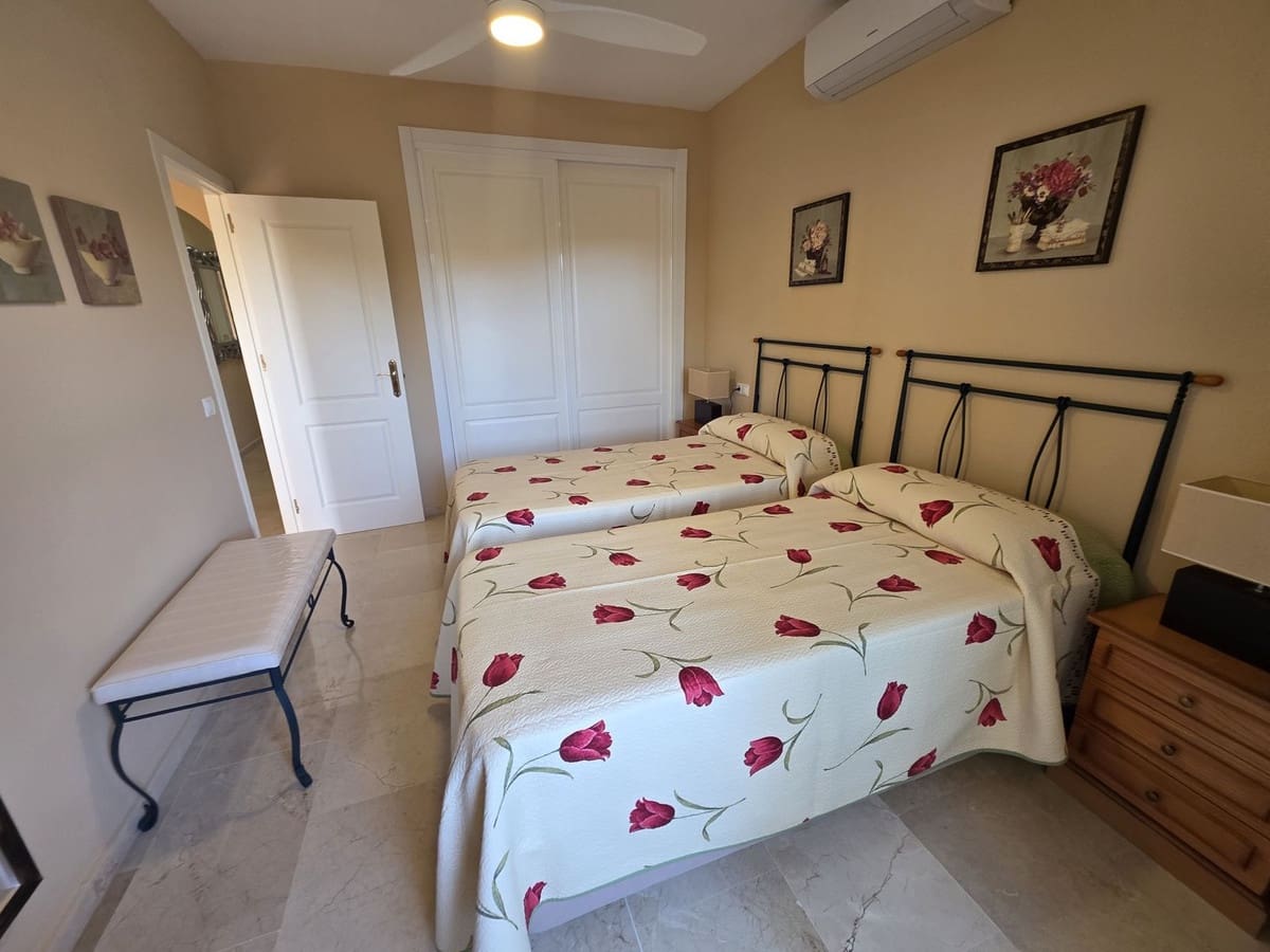 2 sypialnia Apartament na sprzedaż w La Cala de Mijas z basenem garażem - 399 000 € (Ref: 9743989)