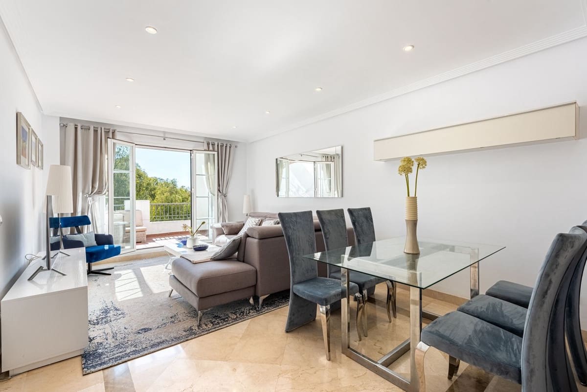 Ático de 3 habitaciones en Los Arqueros en venta con piscina garaje - 695.000 € (Ref: 9743991)