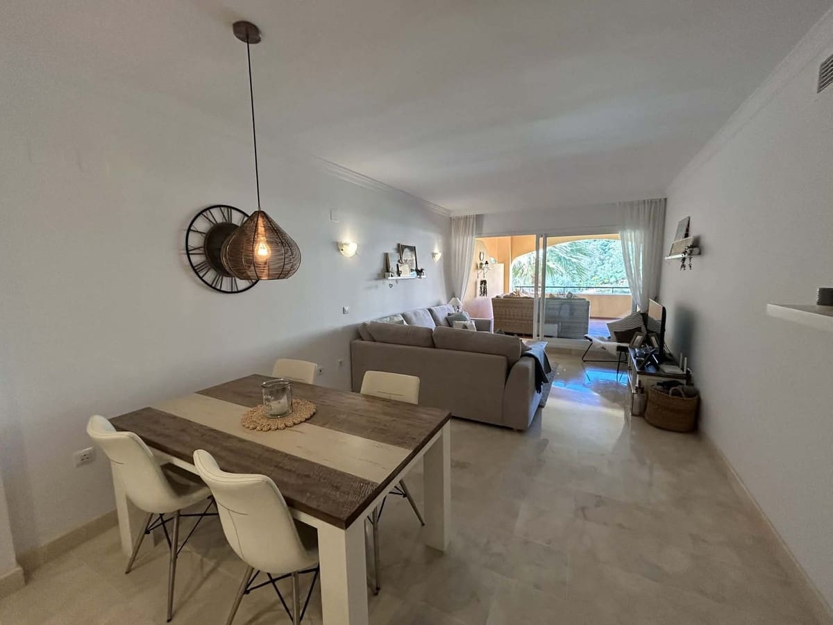 2 quarto Apartamento para venda em Elviria com piscina garagem - 375 000 € (Ref: 9770934)